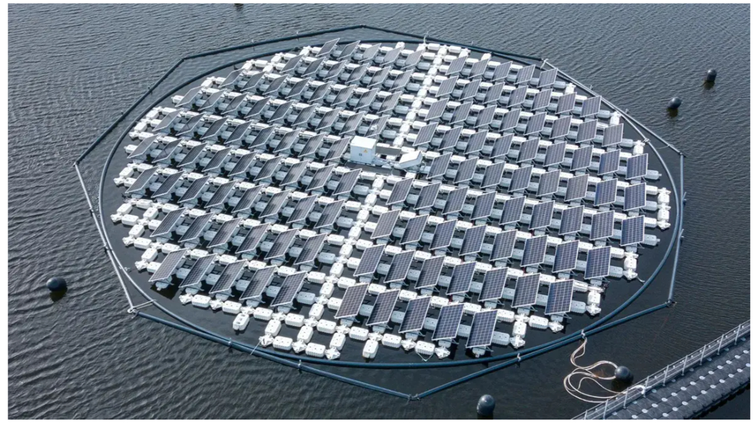 floating solar tracking system